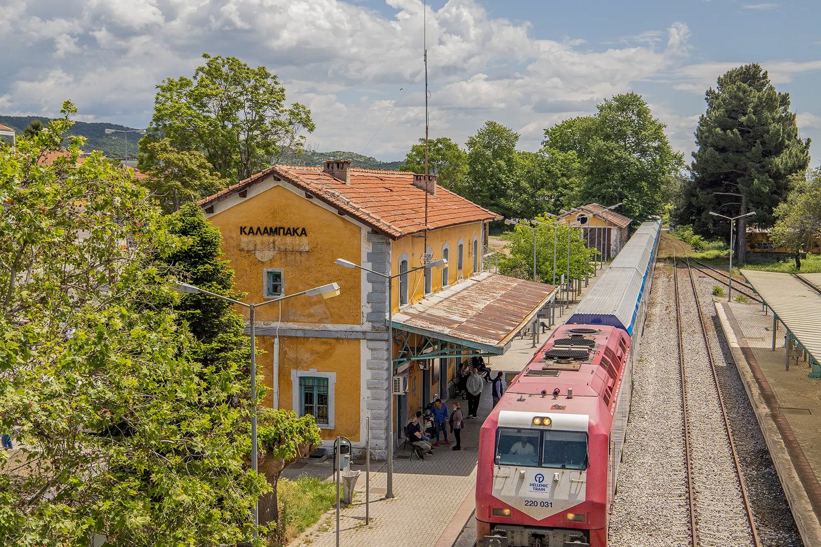 Train-43-2 day trip from Thessaloniki to Meteora