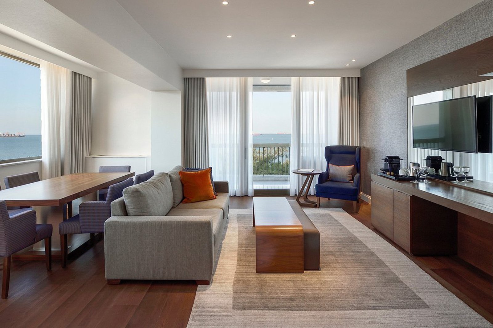 luxury hotels in thessaloniki