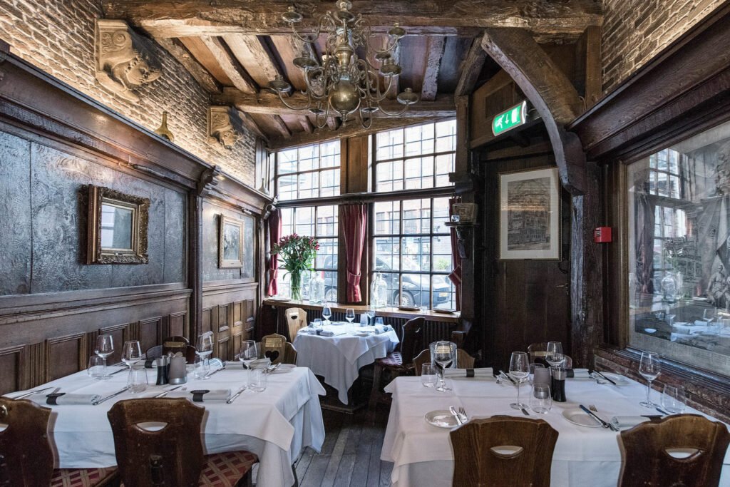 restaurant-dvijff-vlieghen--v1573-2 places to stay in amsterdam